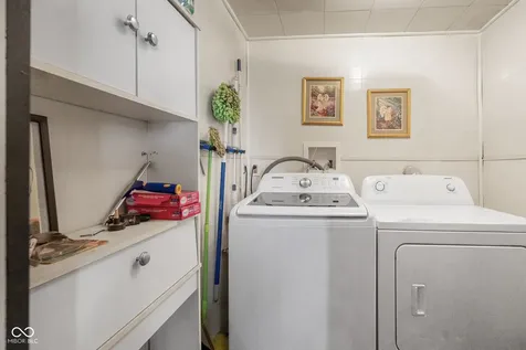 202 W Laurel Street Seymour IN 47274