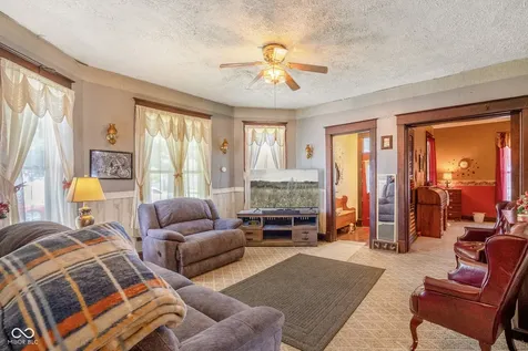 202 W Laurel Street Seymour IN 47274