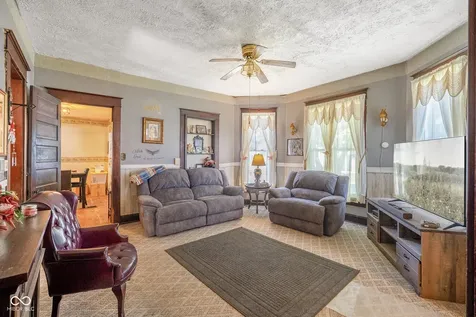 202 W Laurel Street Seymour IN 47274