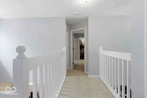 4027 E 61st Street Indianapolis IN 46220