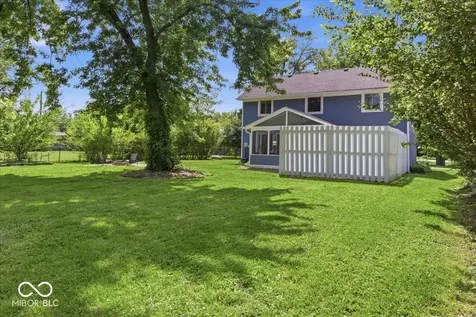 4027 E 61st Street Indianapolis IN 46220