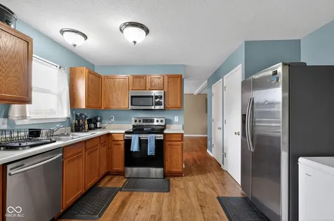 4451 Ringstead Way Indianapolis IN 46235