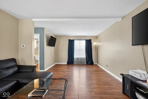 4451 Ringstead Way Indianapolis IN 46235