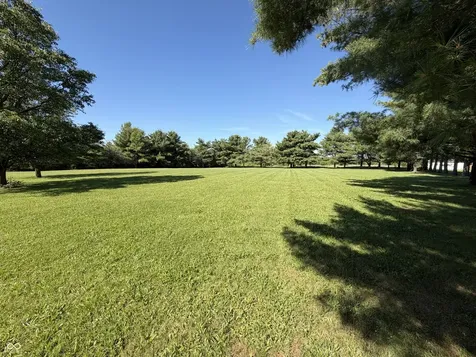 1136 Holmes Road Lebanon IN 46052