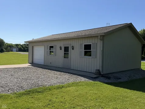 1136 Holmes Road Lebanon IN 46052