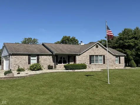 1136 Holmes Road Lebanon IN 46052