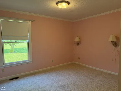 1136 Holmes Road Lebanon IN 46052