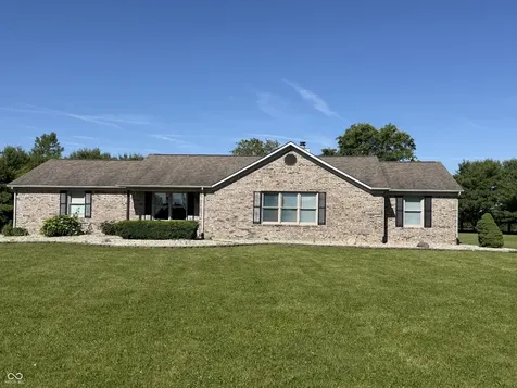 1136 Holmes Road Lebanon IN 46052