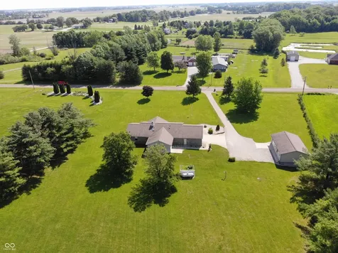 1136 Holmes Road Lebanon IN 46052