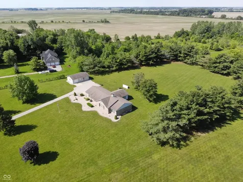 1136 Holmes Road Lebanon IN 46052