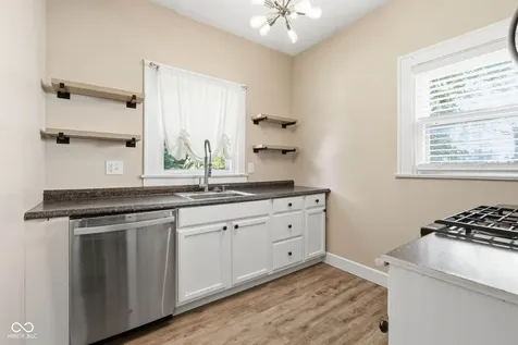 642 E 54th Street Indianapolis IN 46220