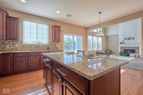 13071 Knights Way Fishers IN 46037