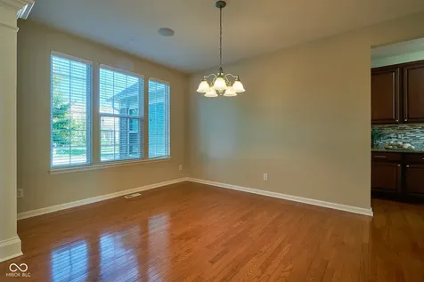 13071 Knights Way Fishers IN 46037