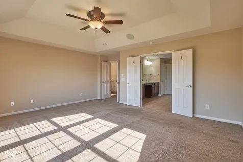 13071 Knights Way Fishers IN 46037