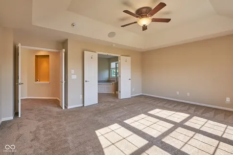 13071 Knights Way Fishers IN 46037