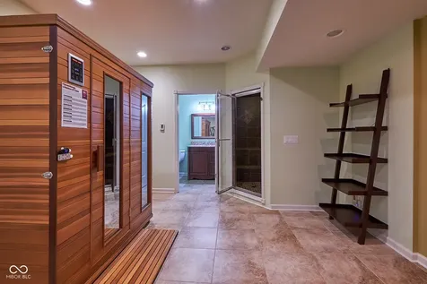 13071 Knights Way Fishers IN 46037