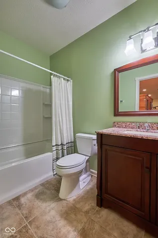 13071 Knights Way Fishers IN 46037