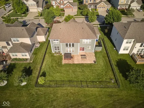 13071 Knights Way Fishers IN 46037