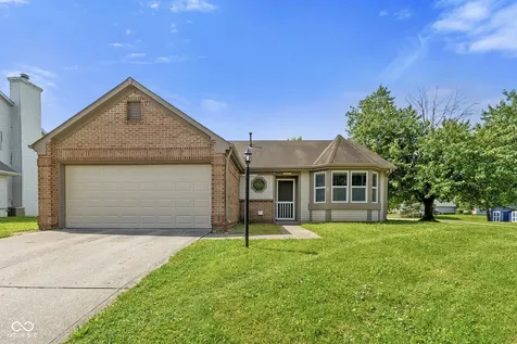 1015 Crimson King Parkway Mooresville IN 46158