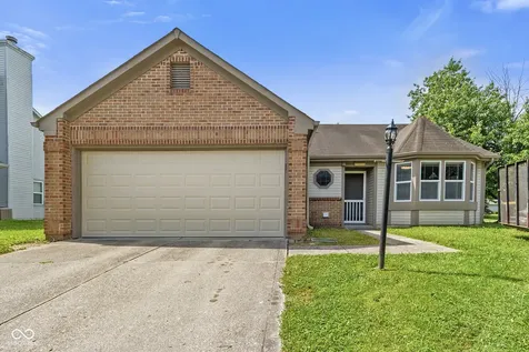 1015 Crimson King Parkway Mooresville IN 46158