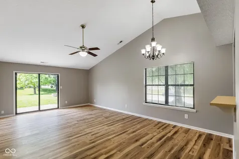 1015 Crimson King Parkway Mooresville IN 46158