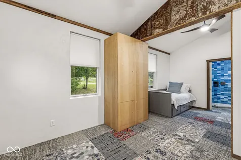 7130 S 650 W Columbus IN 47201