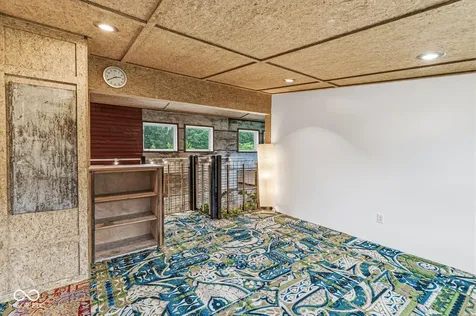 7130 S 650 W Columbus IN 47201