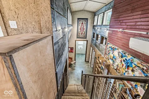 7130 S 650 W Columbus IN 47201