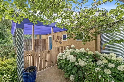 7130 S 650 W Columbus IN 47201