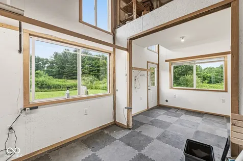 7130 S 650 W Columbus IN 47201