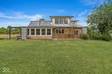 7130 S 650 W Columbus IN 47201