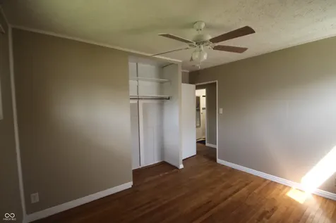 15 W William Drive Brownsburg IN 46112
