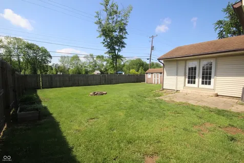 15 W William Drive Brownsburg IN 46112