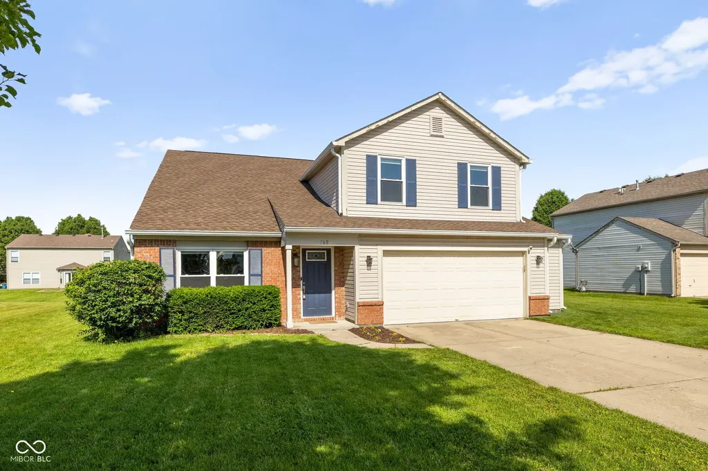768 Yellowwood Drive Greenwood IN 46143
