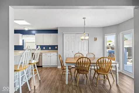 768 Yellowwood Drive Greenwood IN 46143