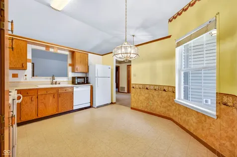 4005 Willow Court Franklin IN 46131