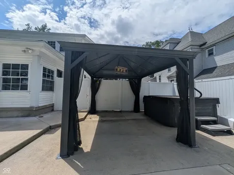 530 N Perkins Street Rushville IN 46173