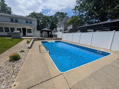 530 N Perkins Street Rushville IN 46173