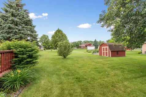 671 Jackson Street Brownsburg IN 46112
