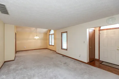 671 Jackson Street Brownsburg IN 46112