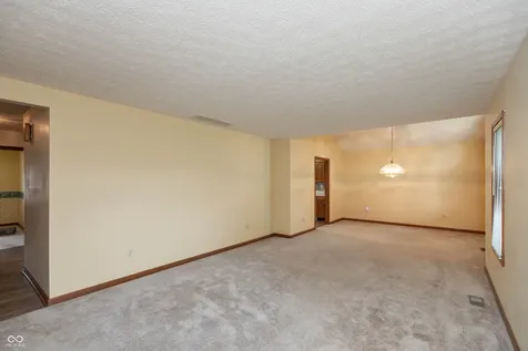 671 Jackson Street Brownsburg IN 46112