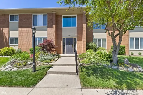 530 Hunters Carmel IN 46032