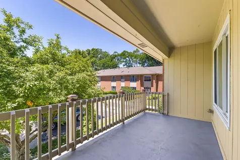 530 Hunters Carmel IN 46032