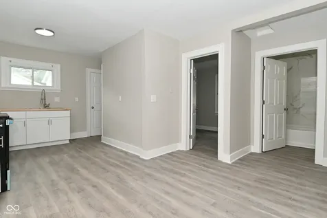 17 E Legrande Avenue Indianapolis IN 46225