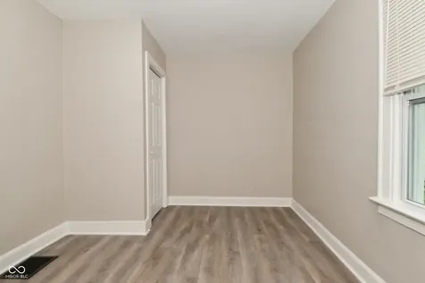17 E Legrande Avenue Indianapolis IN 46225
