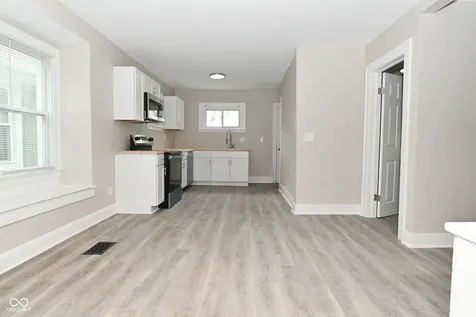 17 E Legrande Avenue Indianapolis IN 46225