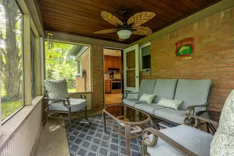 4009 E 57th Indianapolis IN 46220