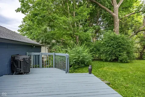 4009 E 57th Indianapolis IN 46220