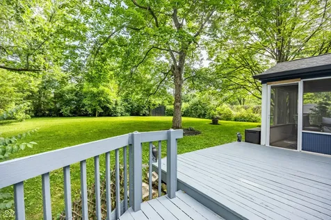 4009 E 57th Indianapolis IN 46220