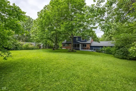 4009 E 57th Indianapolis IN 46220